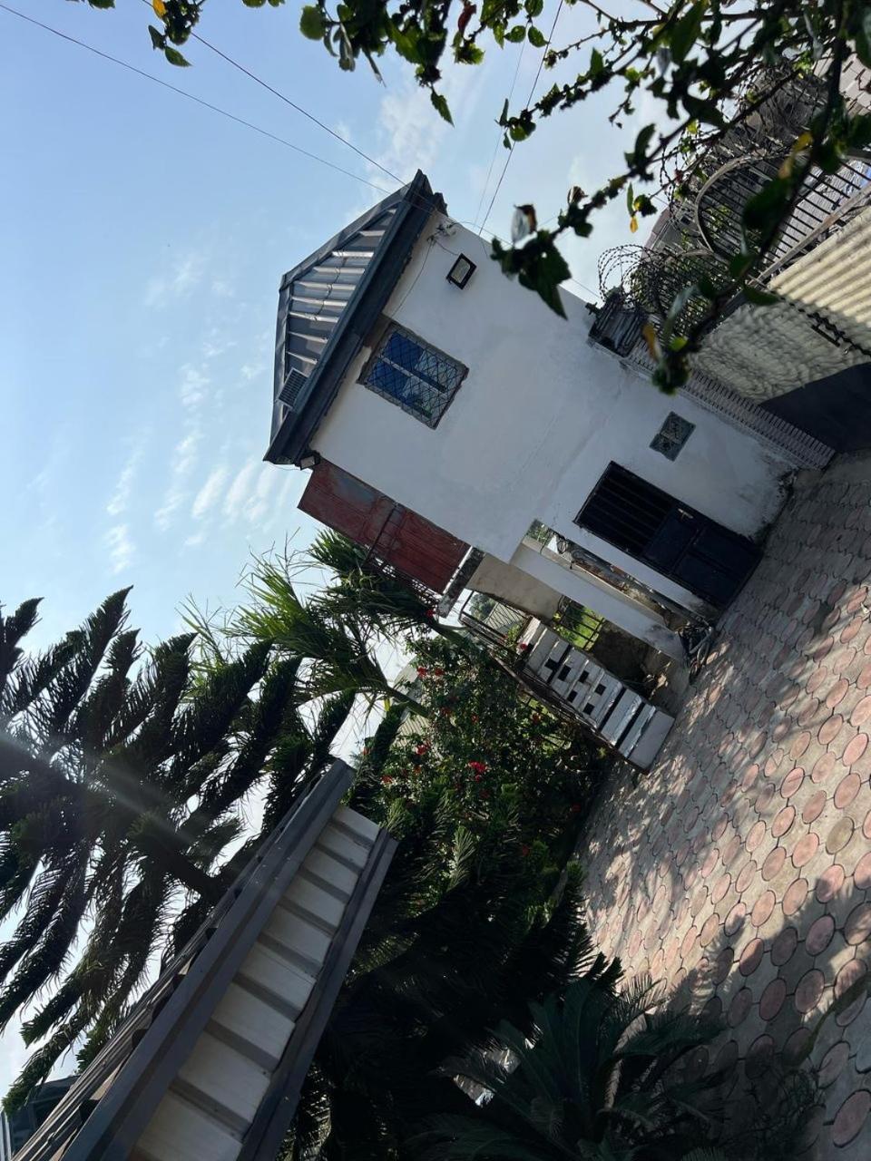 Apex Guest Facility Apartment Buea Exterior photo